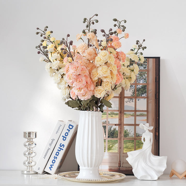 Dekorative Kunstblumenarrangement