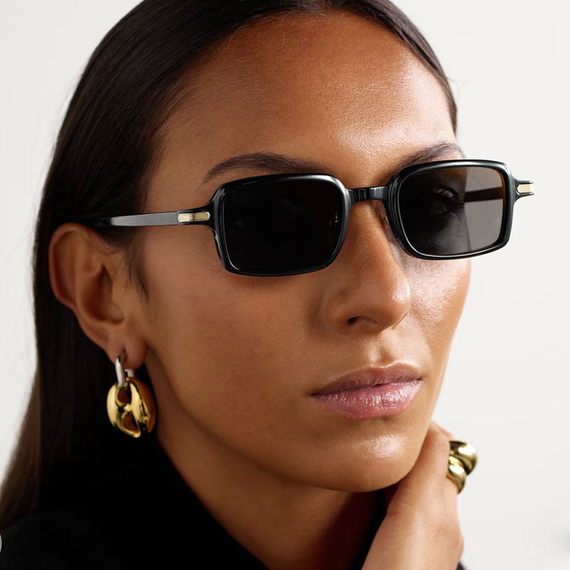 Damen quadratische Sonnenbrille mit schützendem UV-Filter und robustem Rahmen Karnz