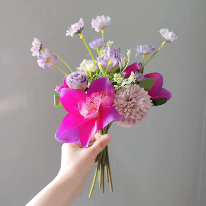 Elegante Blumenbrautstrauß
