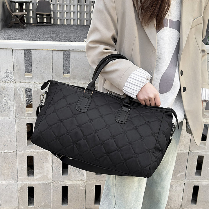 Elegante gesteppte Reisetasche Karnz
