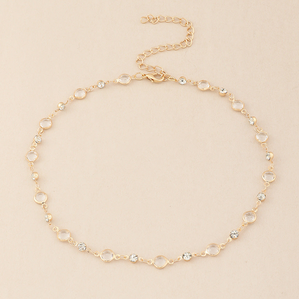 Elegante Kristallbesetzte Fußkette Karnz