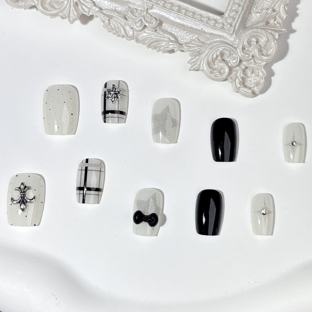 Chic dekorative Press-On Nagelset
