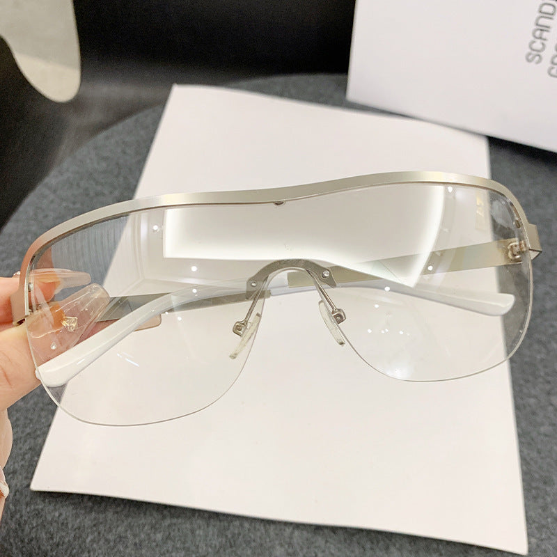Damen futuristische Sonnenbrille mit elegantem minimalistischem Design Karnz