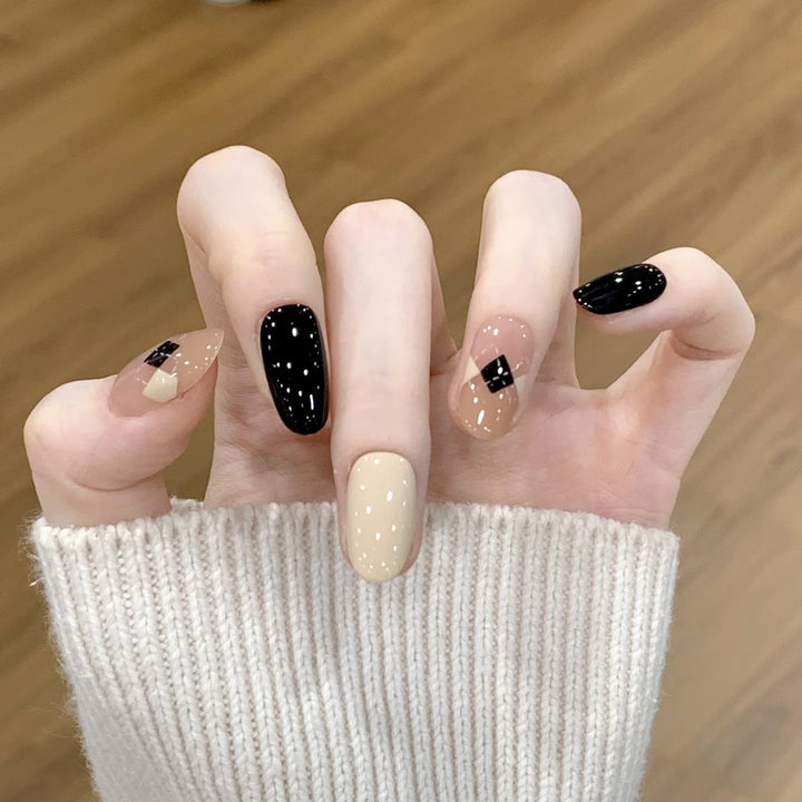 Elegantes Designer Press-On Nail Set