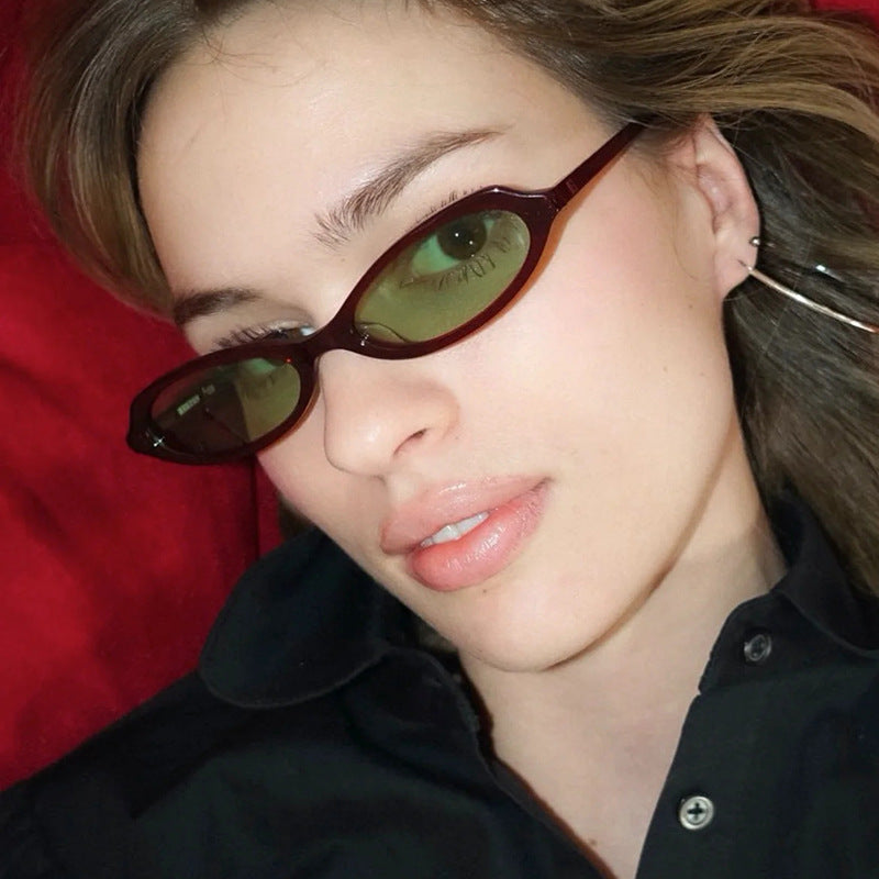 Damen elegante Sonnenbrille im stylischen Ovaldesign Karnz