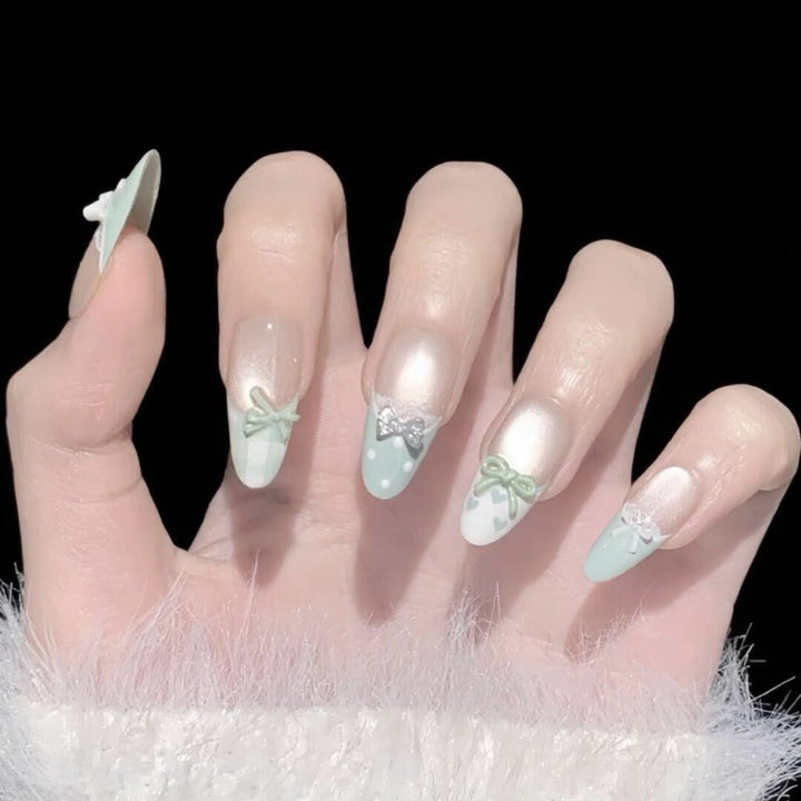Elegante Glänzende Press-On Nagelset  1791774068