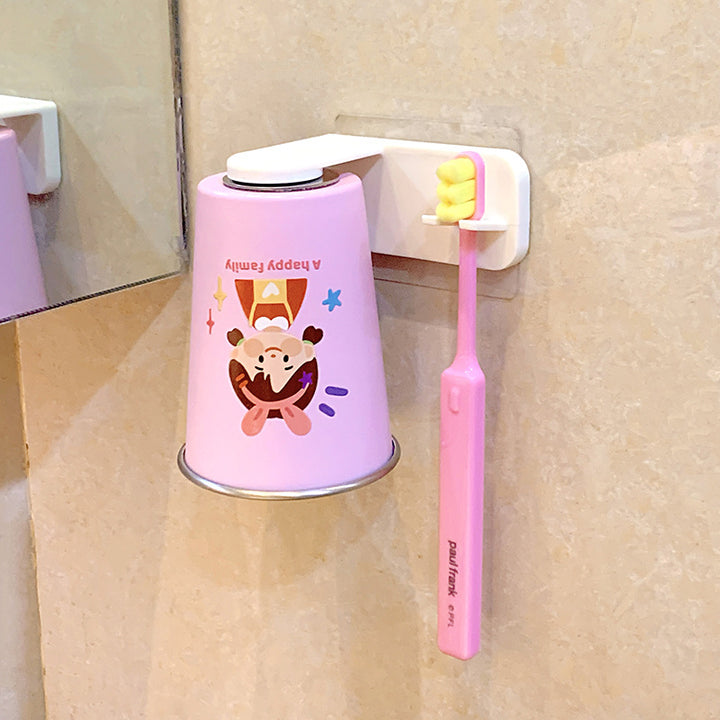 Becher mit Fröhlichem Kinderdesign Karnz