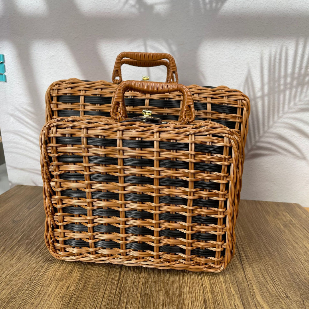 Damen eleganter Handtasche aus geflochtenem Material Karnz