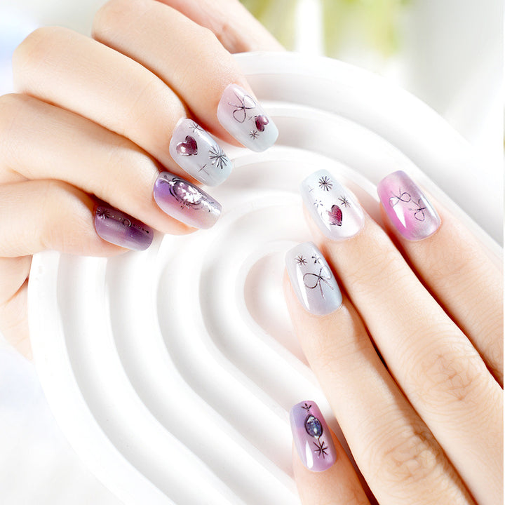 Premium Künstlerischer Press-On Nagelset Karnz