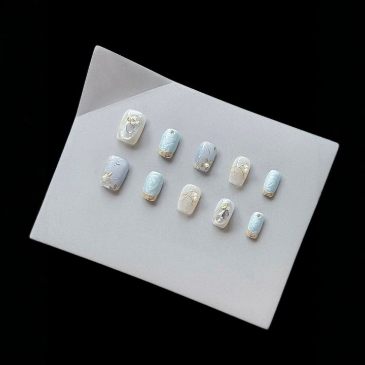 Künstlerisch handbemaltes Press-On-Nagelset