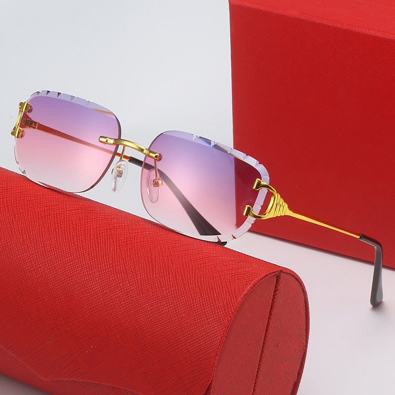 Damen Designer-Sonnenbrille mit einzigartig geformtem Rahmen und UV-Schutz Karnz