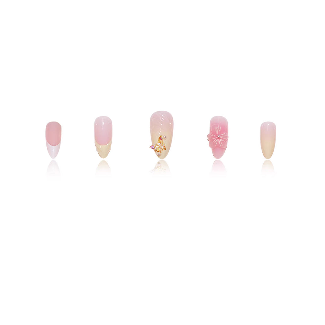 Artistic Nail Art Karnz