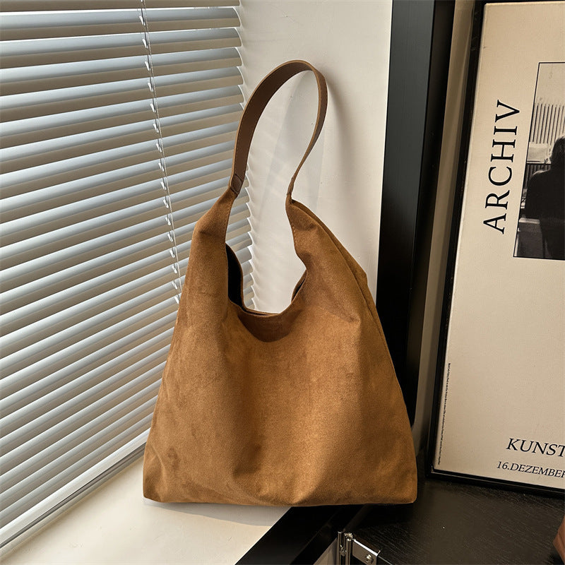 Wildleder Slouchy Hobo Bag Karnz