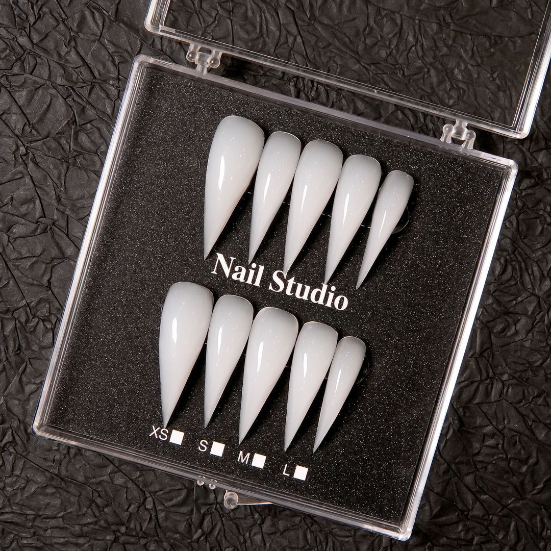 Stiletto-förmige Drucknagelset