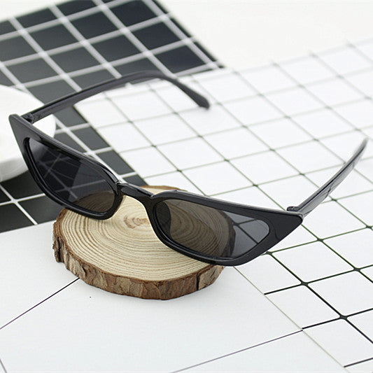 Damen modische Augenbrille mit filigranem Design Karnz
