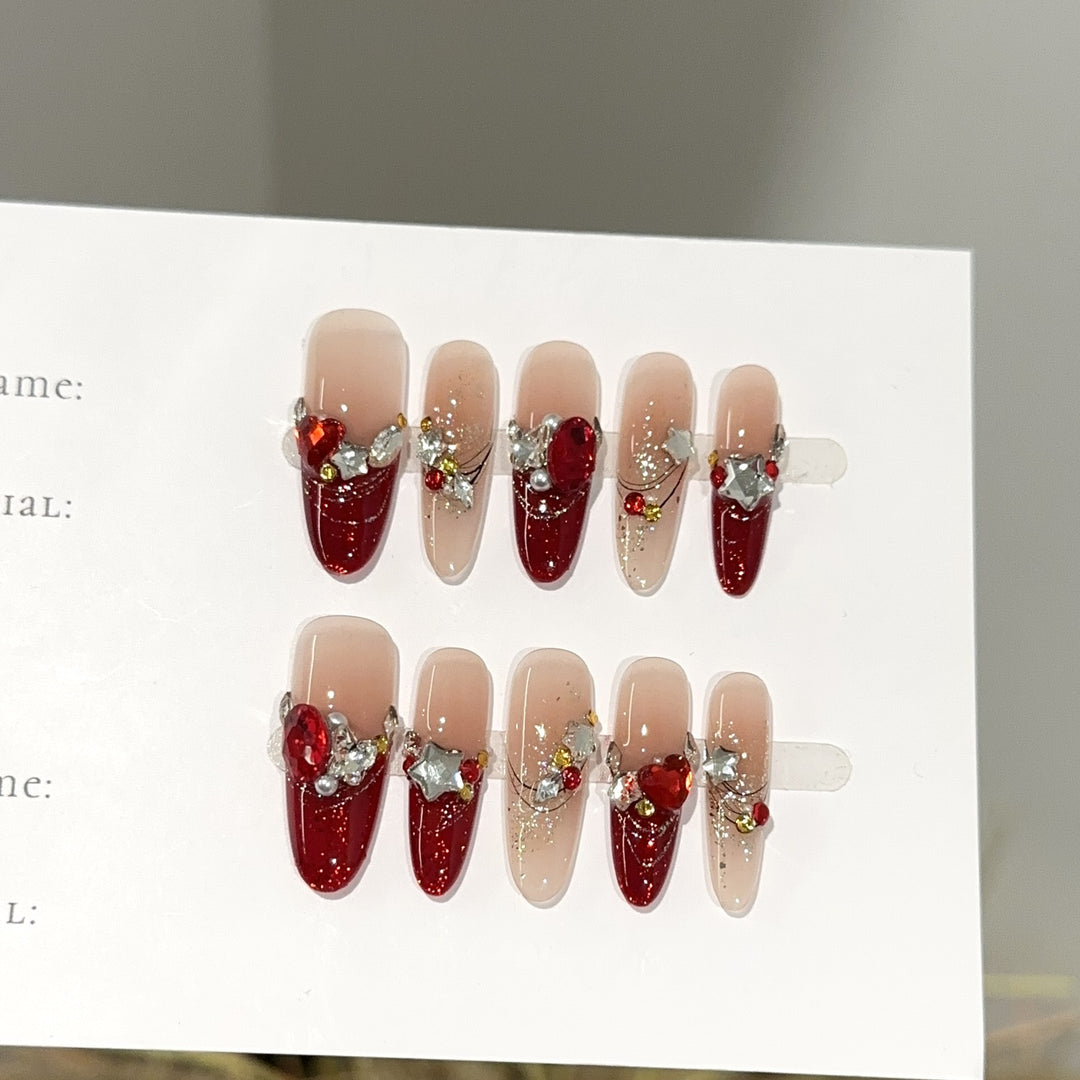 Elegantes Press-On-Nageldesign