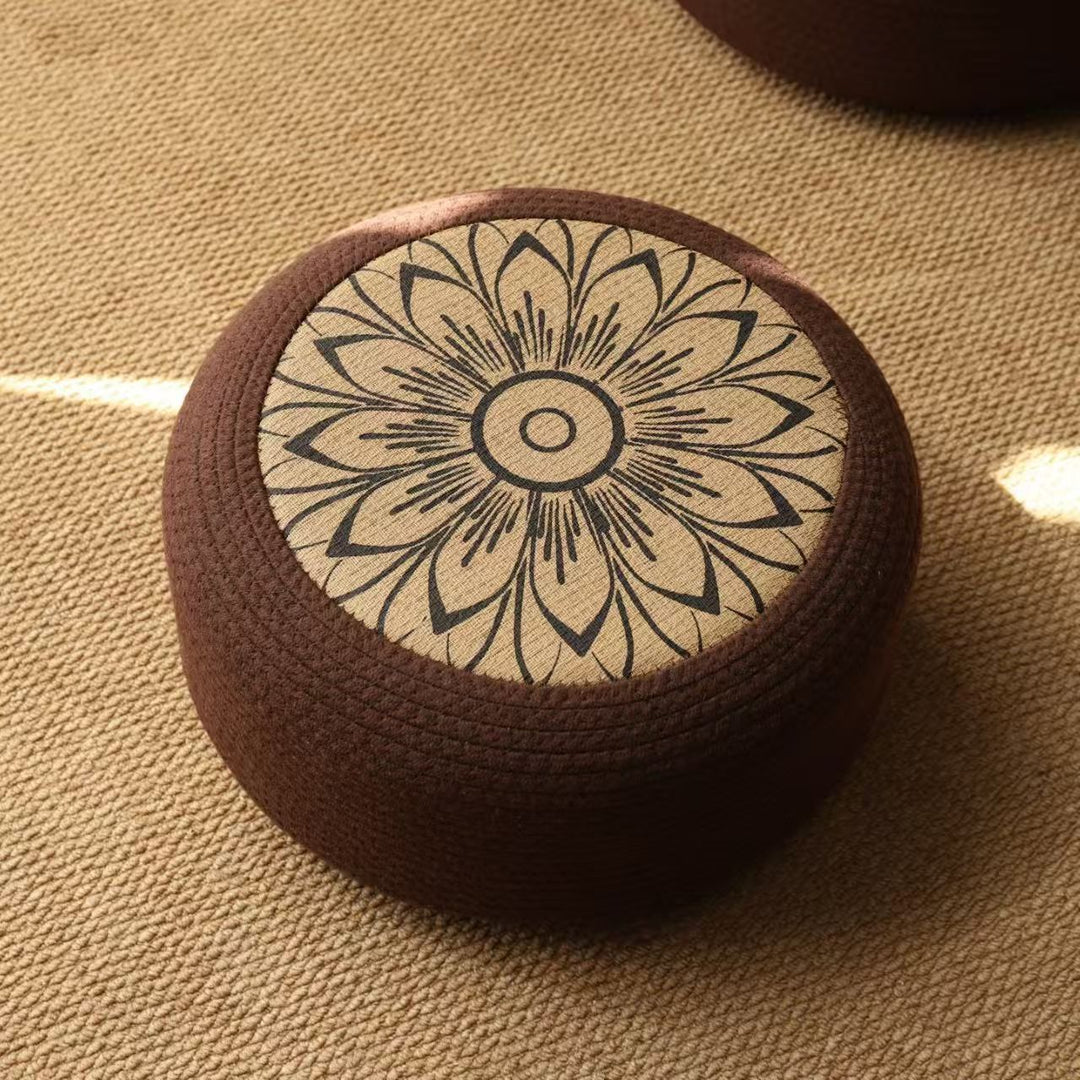 Dekorativer Sitzpuff mit Stilvollem Blumendesign Karnz