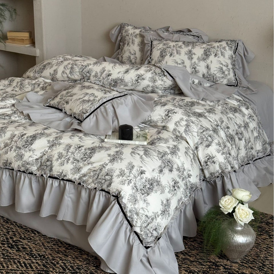 Bettwäsche-Set mit Rüschen und Toile-Motiv