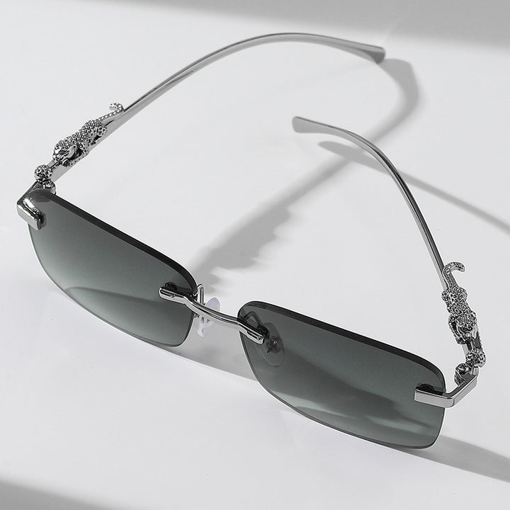 Damen modische Sonnenbrille mit kunstvollen Verzierungen Karnz