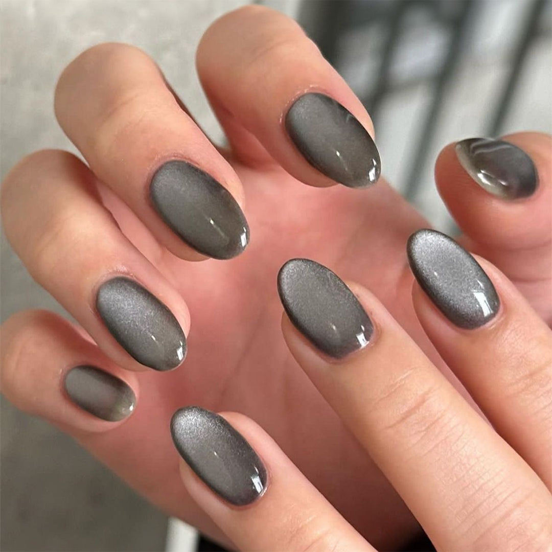 Kunstnagelset mit elegantem Glitter-Finish Karnz