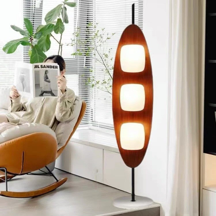 Künstlerische gebogene Stehlampe