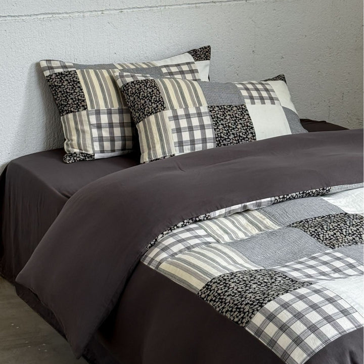 Patchwork-Plaid Wende-Bettwäsche-Set aus Baumwolle-Leinen mit Kissenbezügen