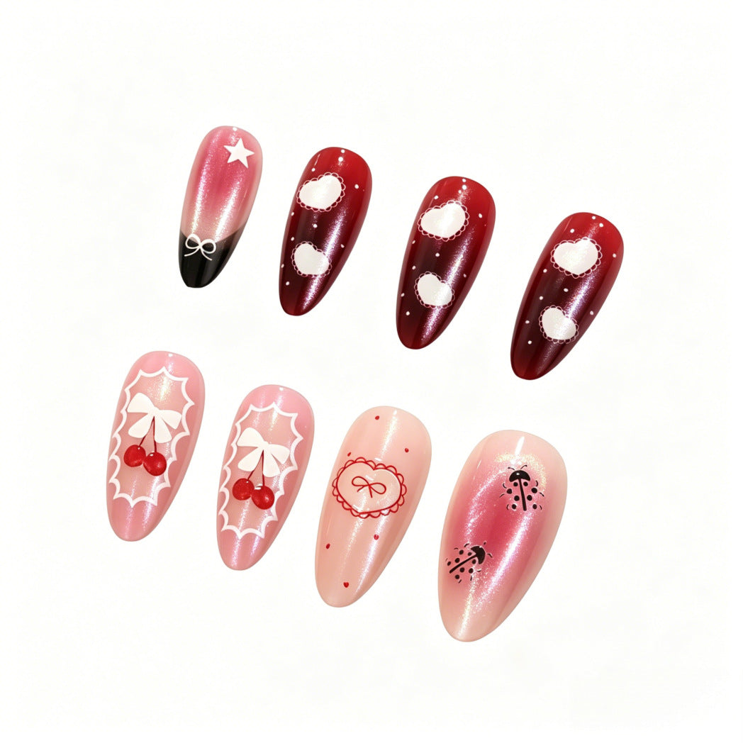 Festliche Nagelkunst Karnz