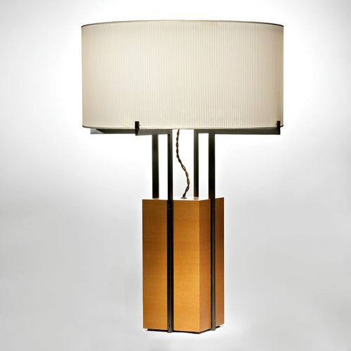 Moderne Holz Tischlampe mit einzigartigem Schirm