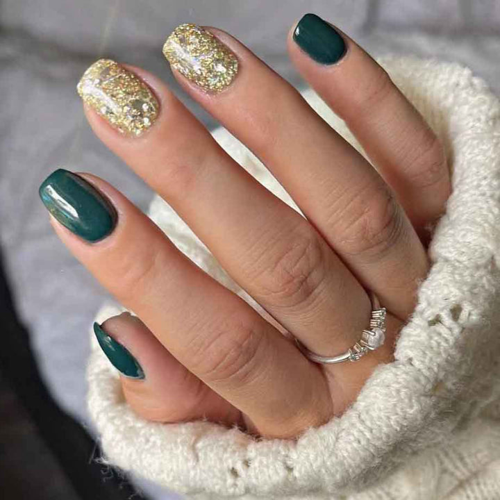Glitzerndes Press-On Nagelset Karnz