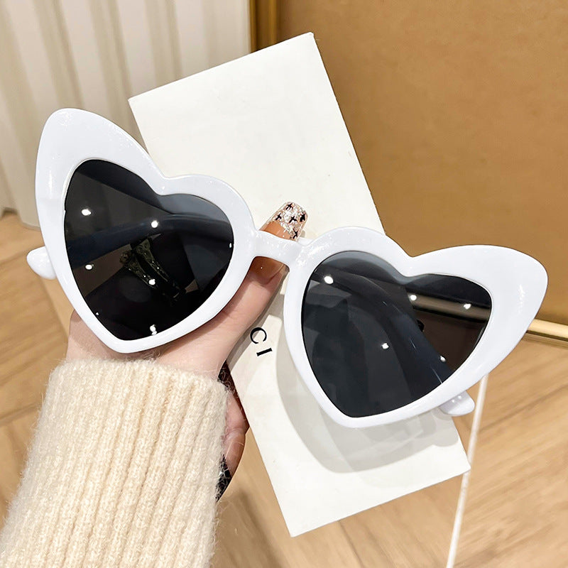 Damen Herzförmige Modesonnenbrille Karnz