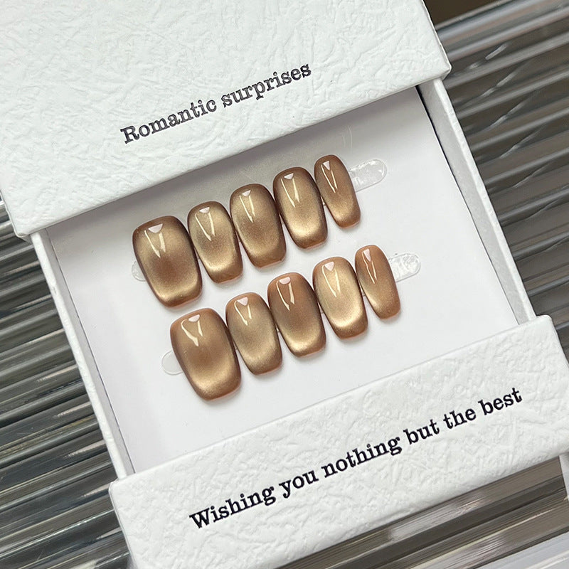 Elegantes Press-On Nagelset mit glänzendem Finish