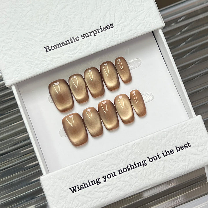 Elegantes Press-On Nagelset mit glänzendem Finish