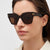 Damen modische Sonnenbrille mit eleganten Akzenten Karnz