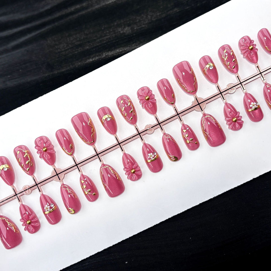 Premium Dekorative Blumen Press-On Nagelset