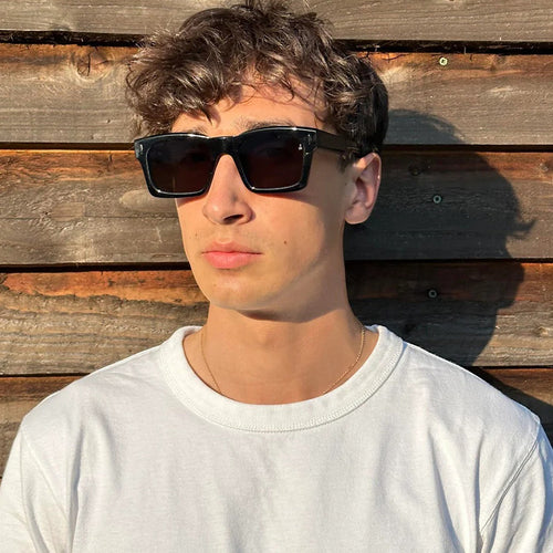 Damen Modische quadratische Sonnenbrille mit angesagtem transparentem Rahmen Karnz