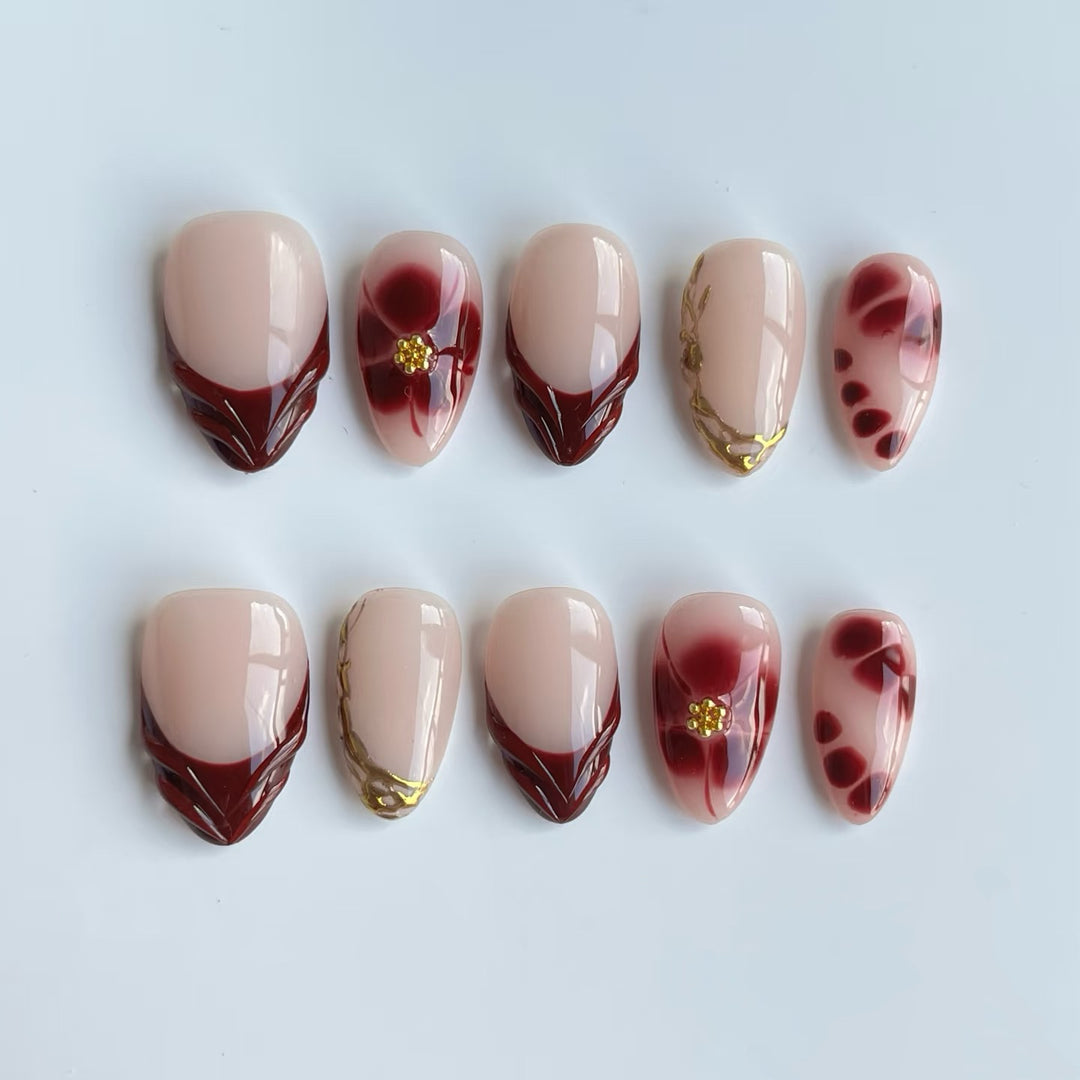 Luxuriöses Floral Press-On Nail Art Set