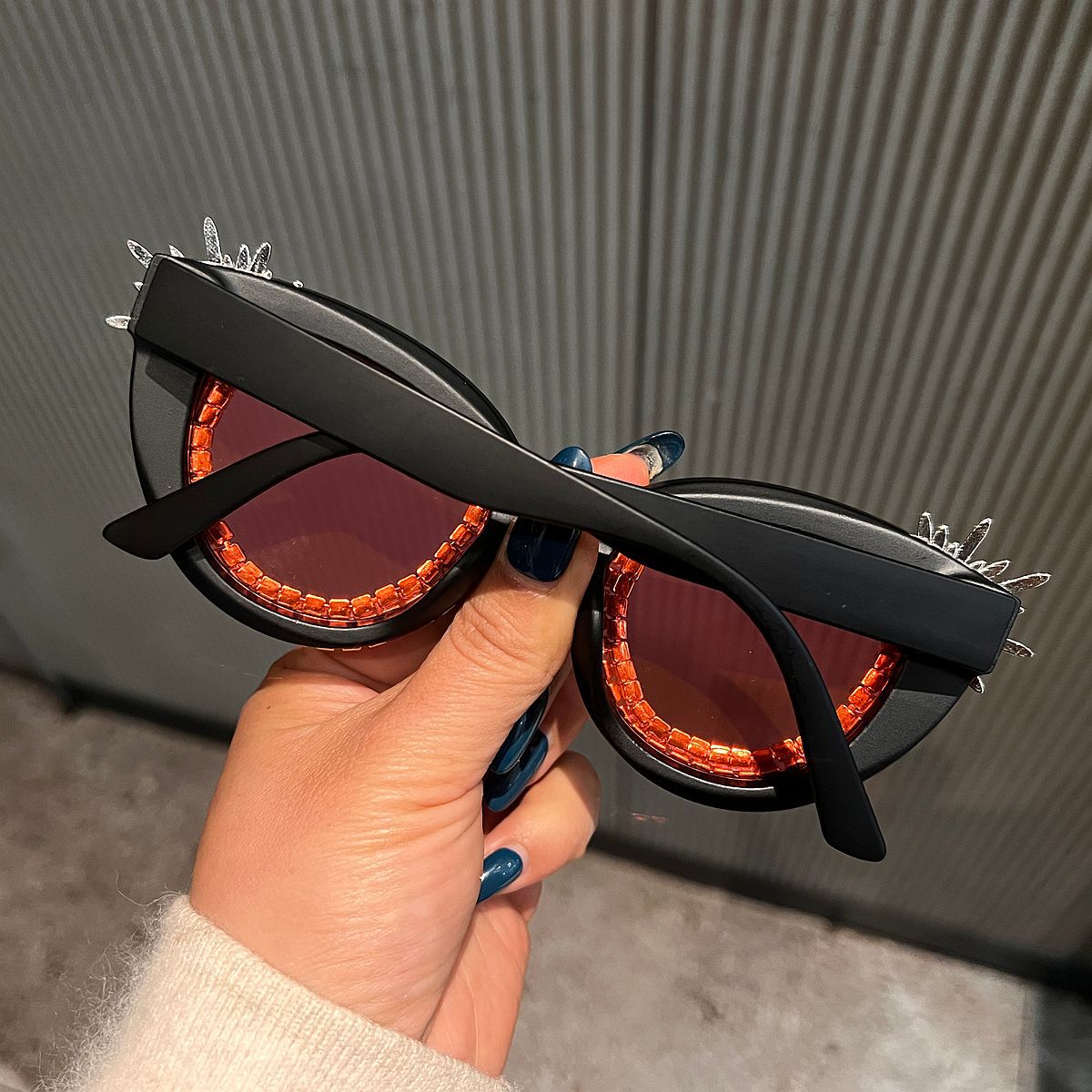 Damen Sonnenbrille mit funkelnder Kristallverzierung Karnz