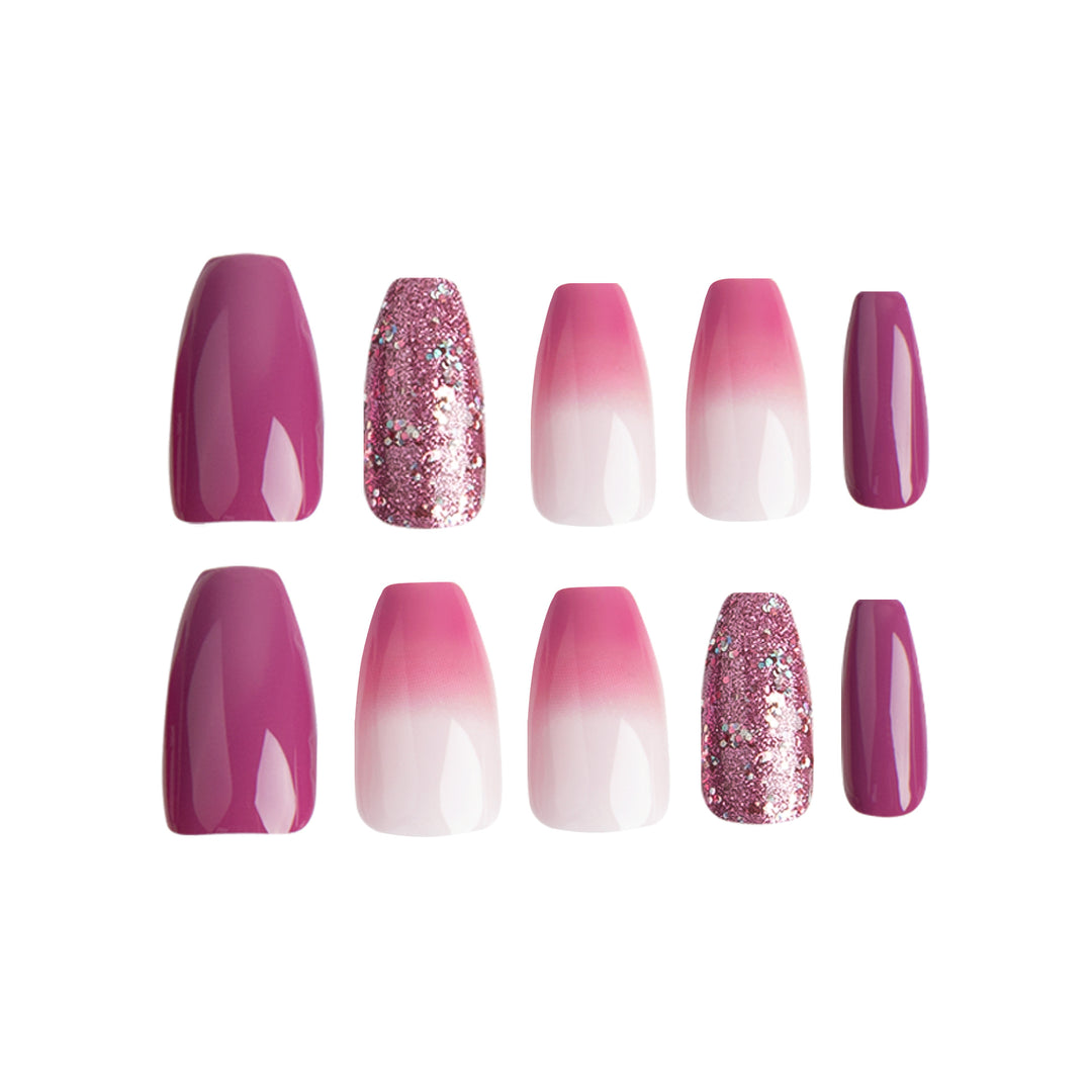 Nail Art mit Glitzer-Effekten Karnz