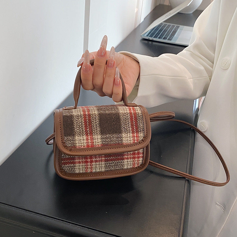 WoTextured Mini Messenger Bag Karnz