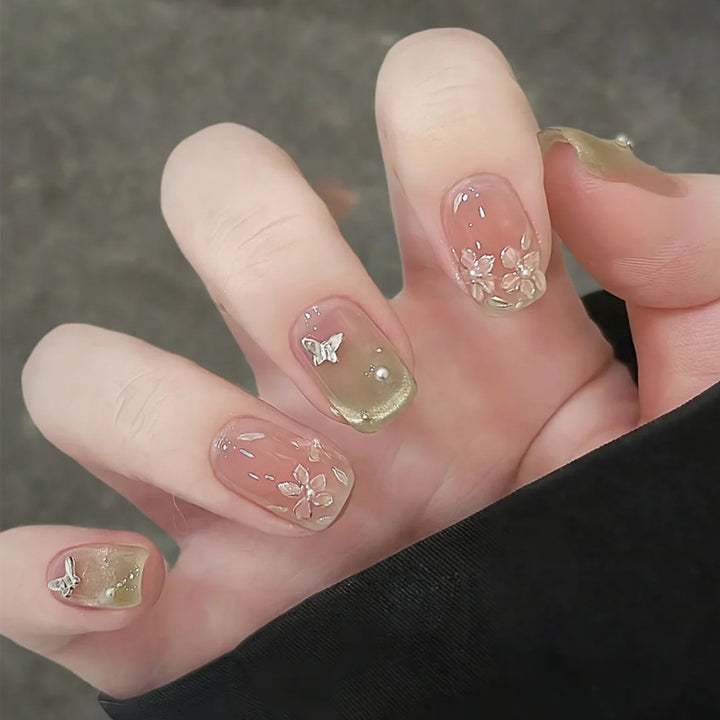 Floral Butterfly Press-On Nagelkunst Karnz