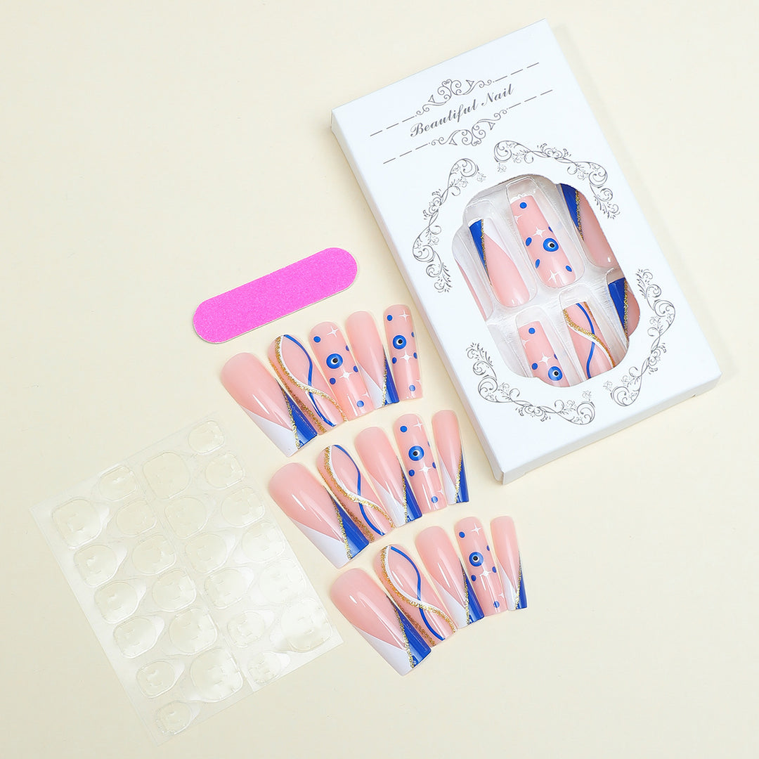 Künstlerische Press-On Nagelkollektion Karnz