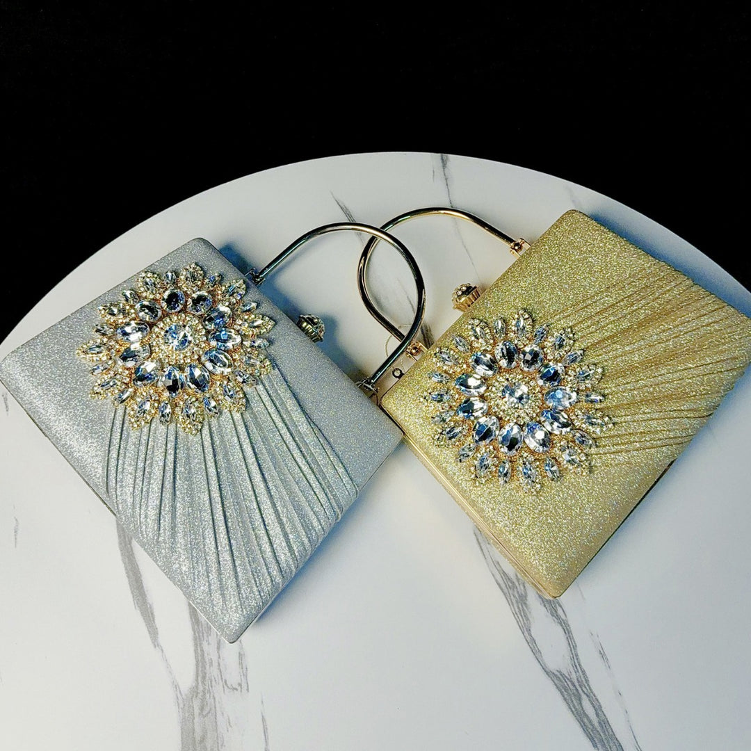 Luxuriöse mit Strass verzierte Abendhandtasche