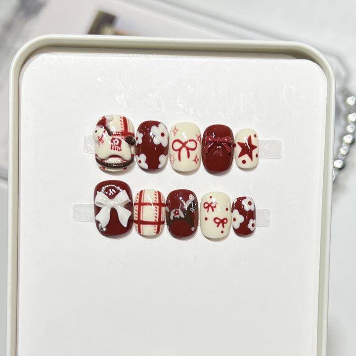 Premium Press-On Nail Art Set mit elegantem Herz- und Blattdesign Karnz
