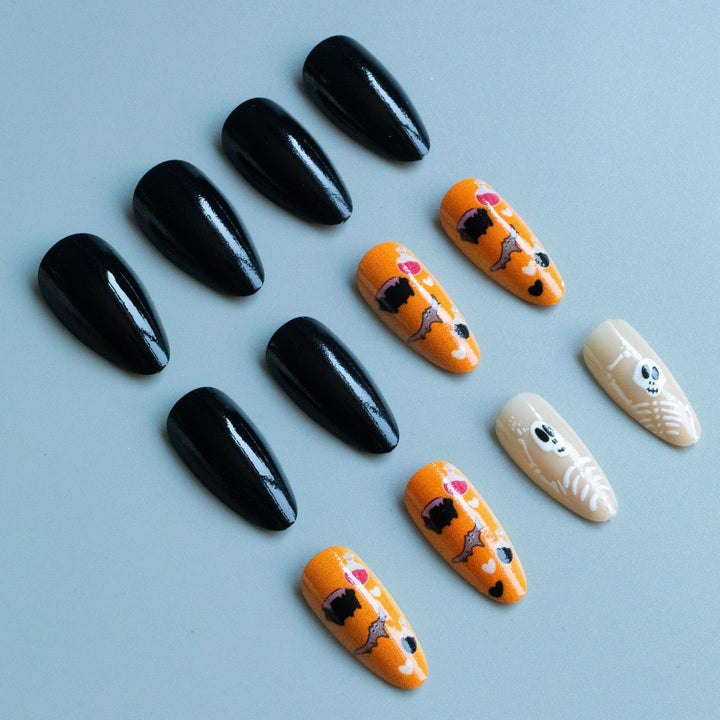 Künstlerisches Halloween-Themen Nagelkunstset