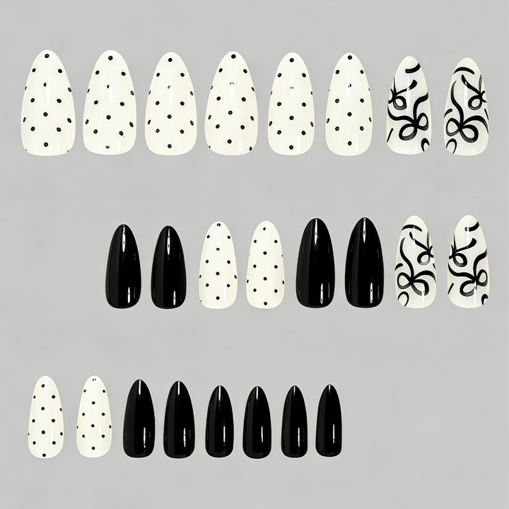 Künstlerisches Press-On-Nagelset mit Schleifen-Designs Karnz