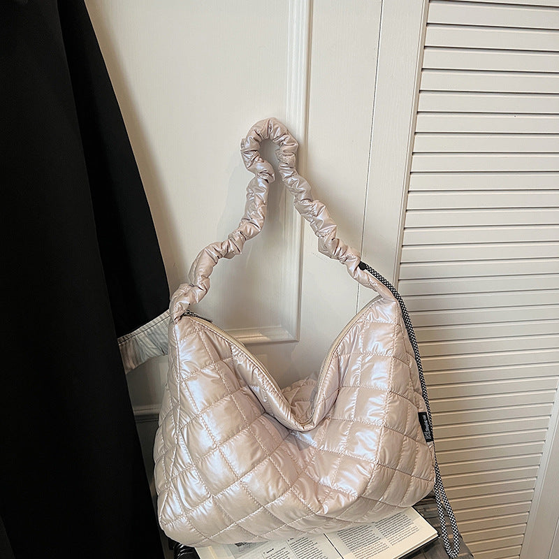 Chic Everyday Hobo Bag Karnz