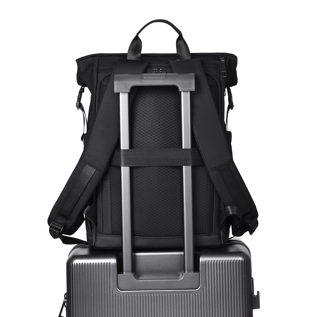 Vielseitiger wasserdichter Rucksack Karnz