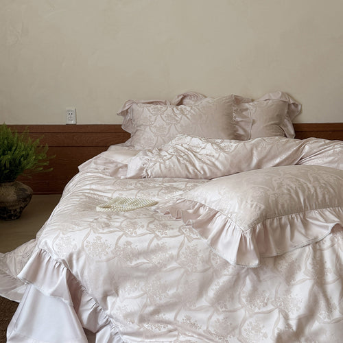 Bettwäsche-Garnitur im Barock‑Jacquard mit Volantkissen Karnz