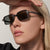 Damen quadratische Sonnenbrille mit schützendem UV-Filter und robustem Rahmen Karnz