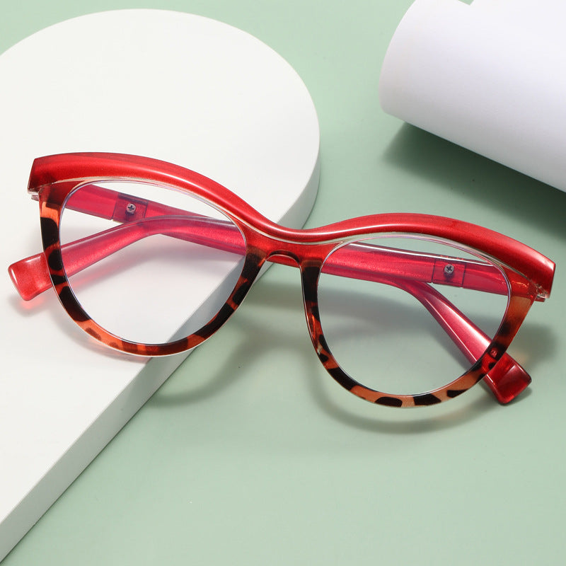Damen Cat-Eye Brille mit feinem Rahmen und eleganten Akzenten Karnz